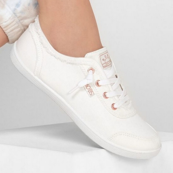 Women's Chunky Sole Canvas Sneakers - Low Top Lace Up Trainers With Easy Slip On Design